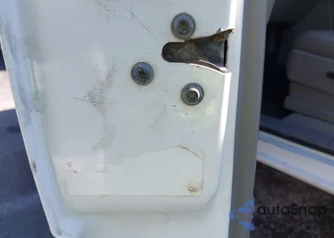 2000 GMC Sierra 1500 Sle from USA, damaged, VIN 1GTEC14V3YZ303595